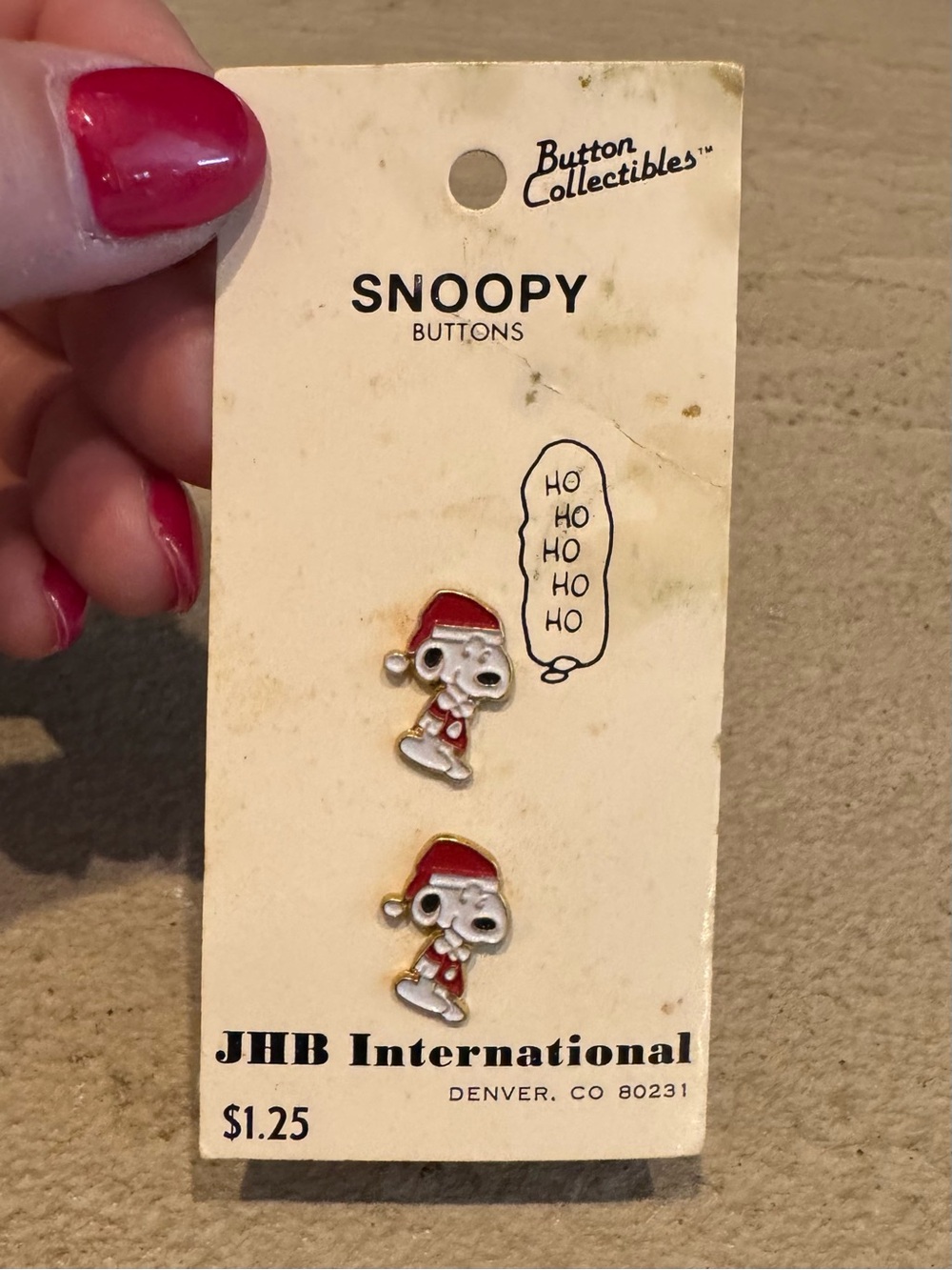 Vintage Snoopy Santa Christmas Buttons JHB International Peanuts Style 94903 NOS